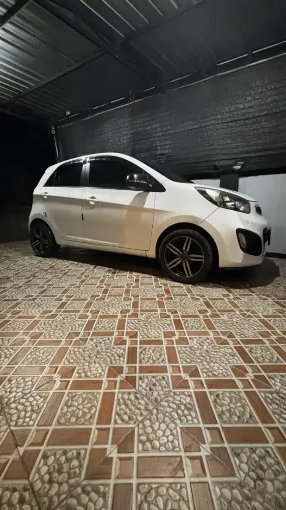 all new picanto SE 1.2 manual