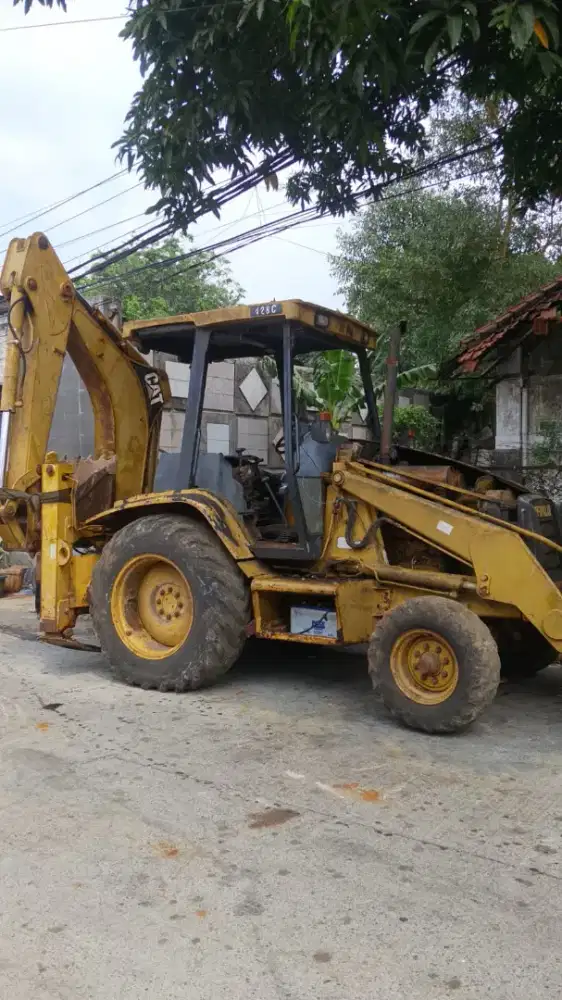 Bekho loader Caterpillar 428C