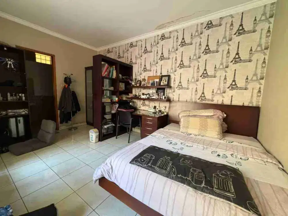 Dijual Rumah terawat strategis dan murah di komplek mekar wangi Bandung
