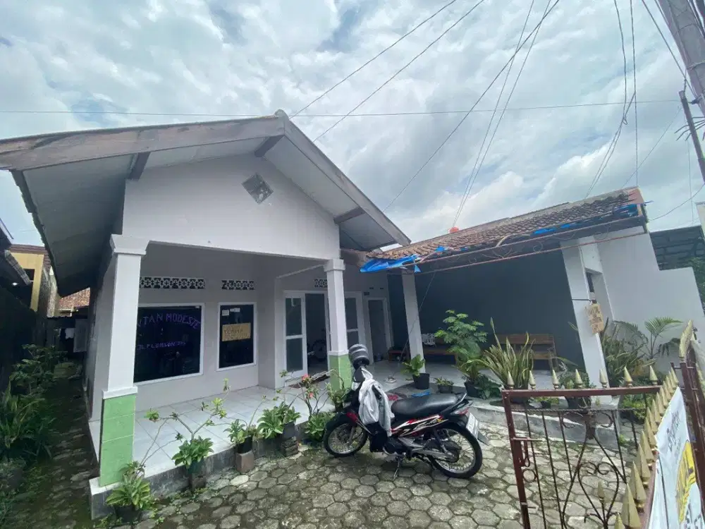 Rumah Secondary Dalam Kota di Plumbon Banguntapan Dekat Gedongkuning