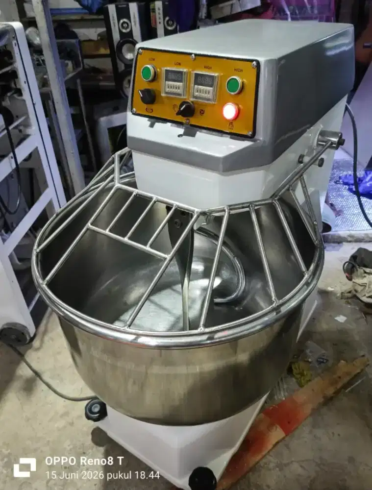 Spiral mixer 38 kg tepung (1.5 bal) first bake Taiwan Listrik 3 phase