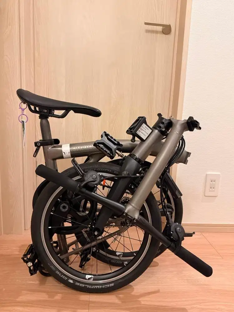 Brompton T line 12 Speed Like New