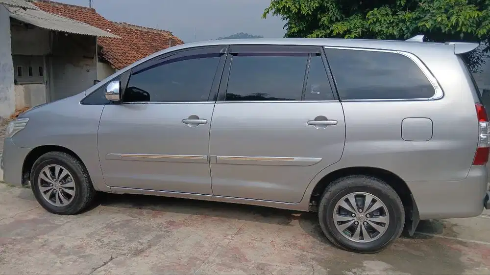 DIJUAL INOVA 2015 DIESEL (NEGO)