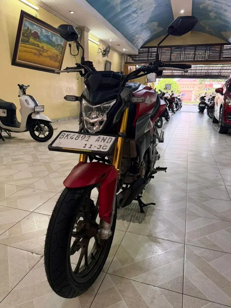 New CB 150 R Street Fire SE 2025*Odomtr Masih 5.000 KM*plaza Motor