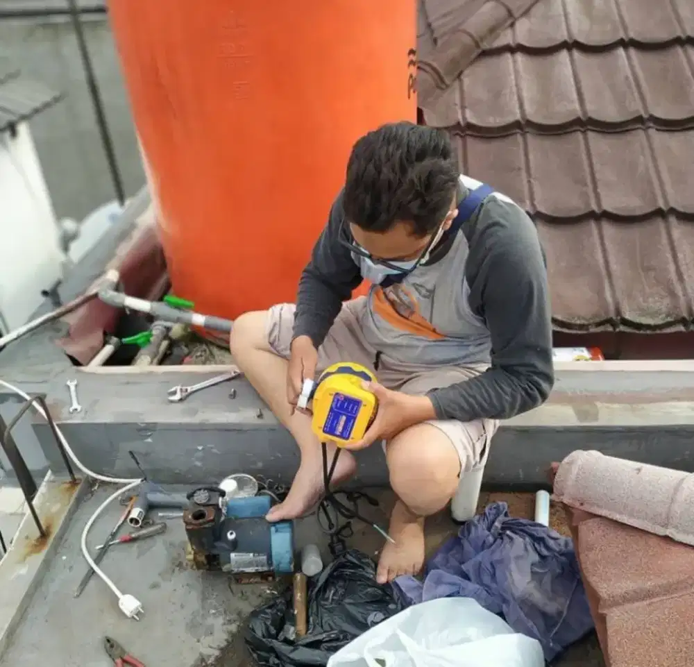 Ahli sumur bor suntik gali,servis service pompa,kuras sumur,sedot wc
