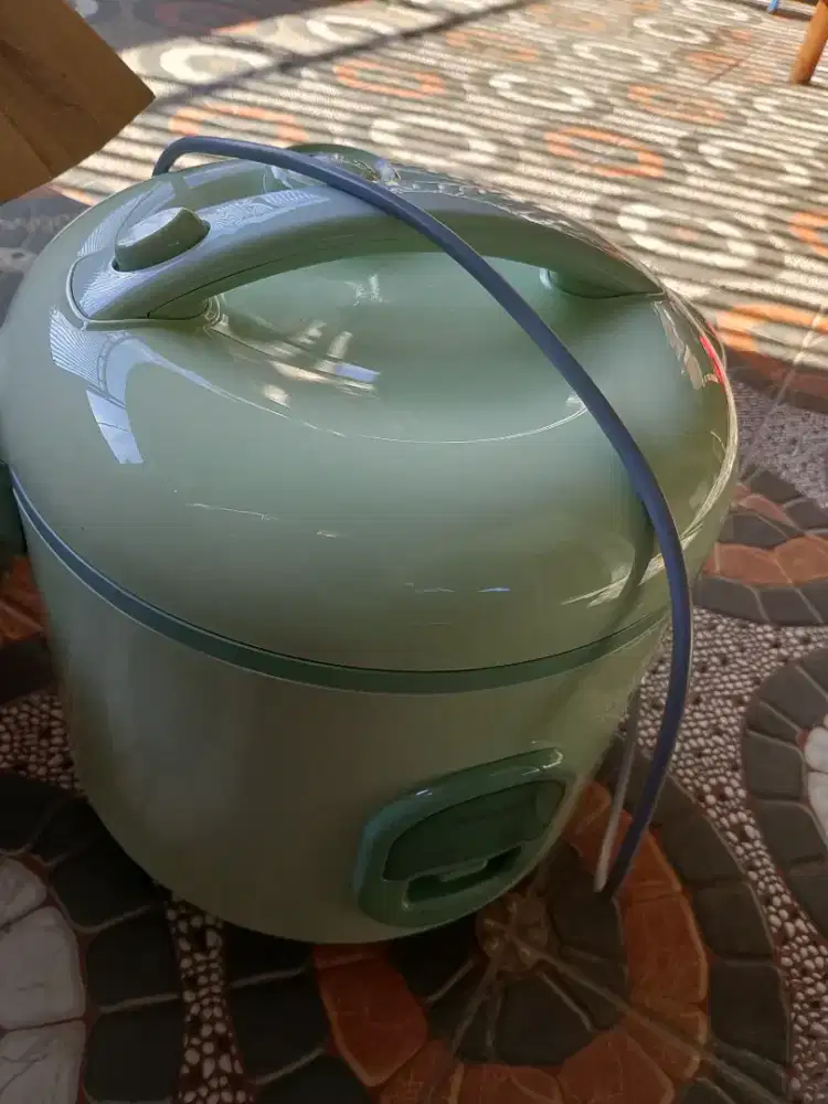 Rice cooker miyako 2 liter