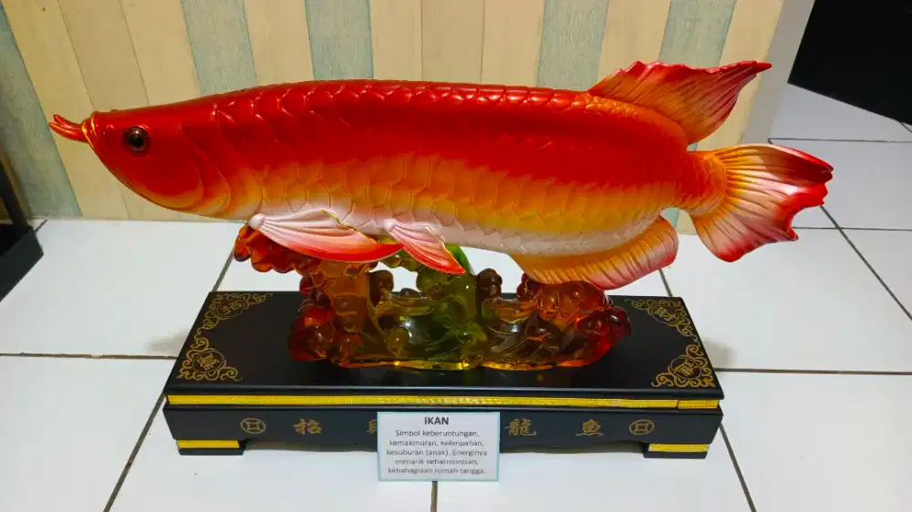 Di jual hiasan ikan