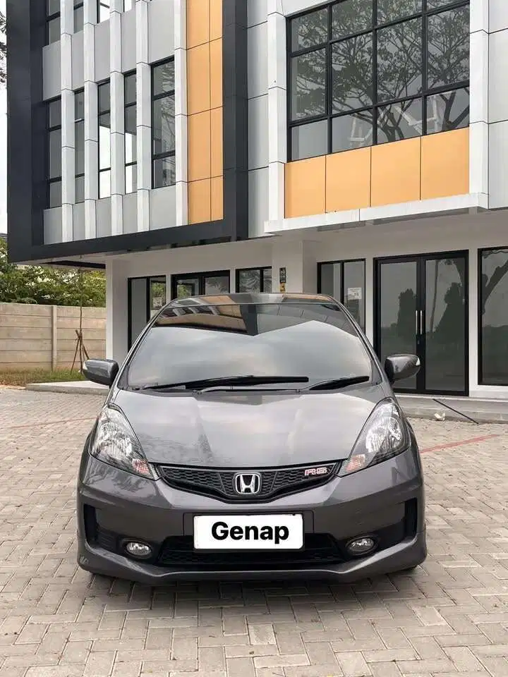 Honda Jazz RS AT 2013 ISTIMEWA