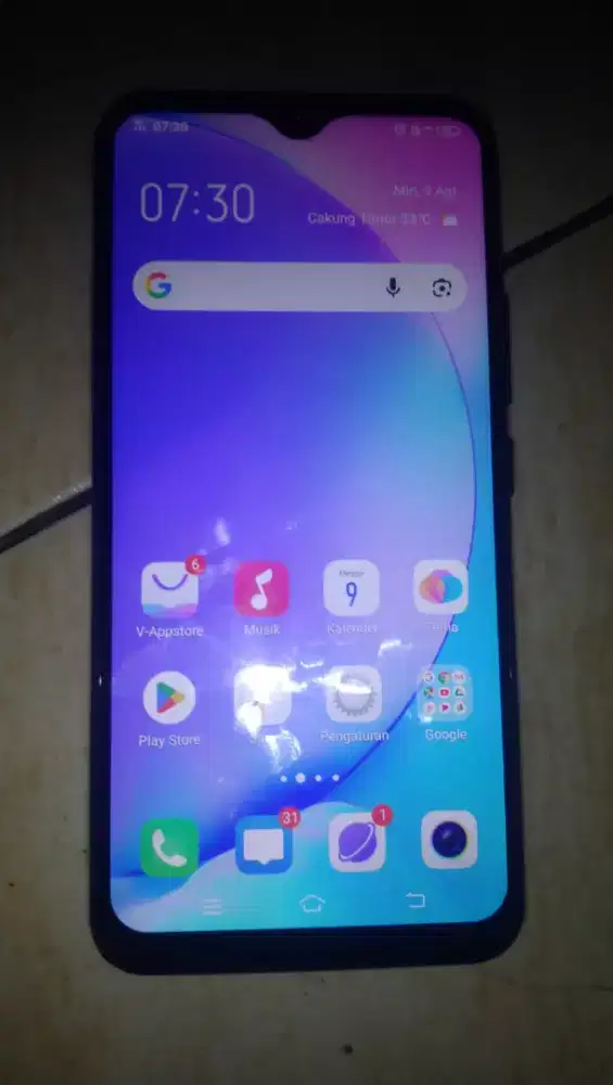 Dijual Vivo y17 ram 4/128 minus pemakaian