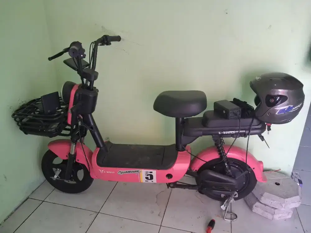 UWINFLY RF5 SEPEDA LISTRIK