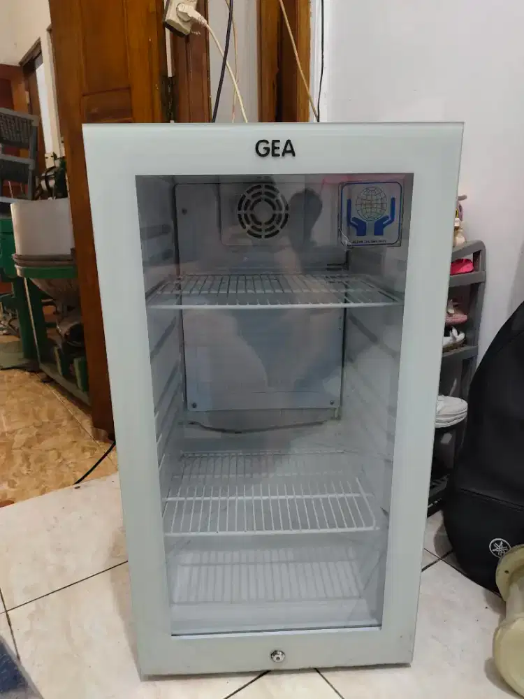 Jual Showcase Chiller GEA EXPO 90FD