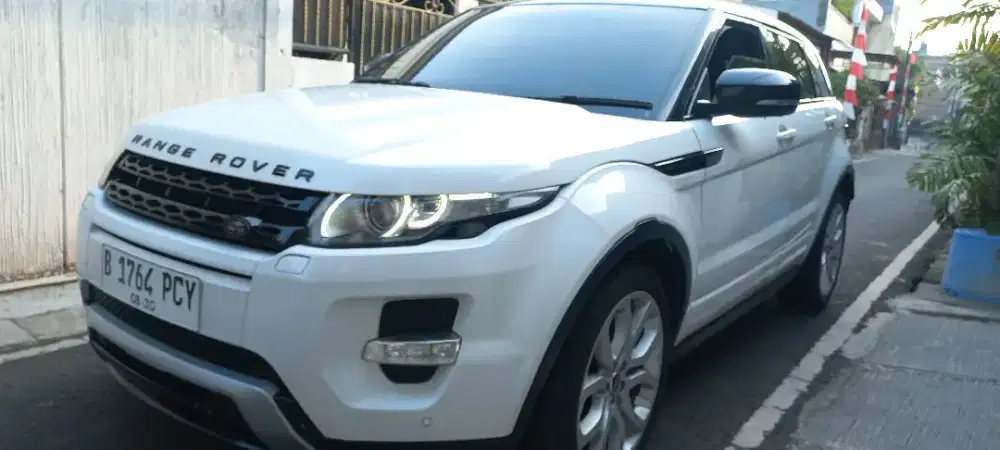 Land Rover range rover evoque 2013 Dinamyc luxury S14 2.0 tipe top