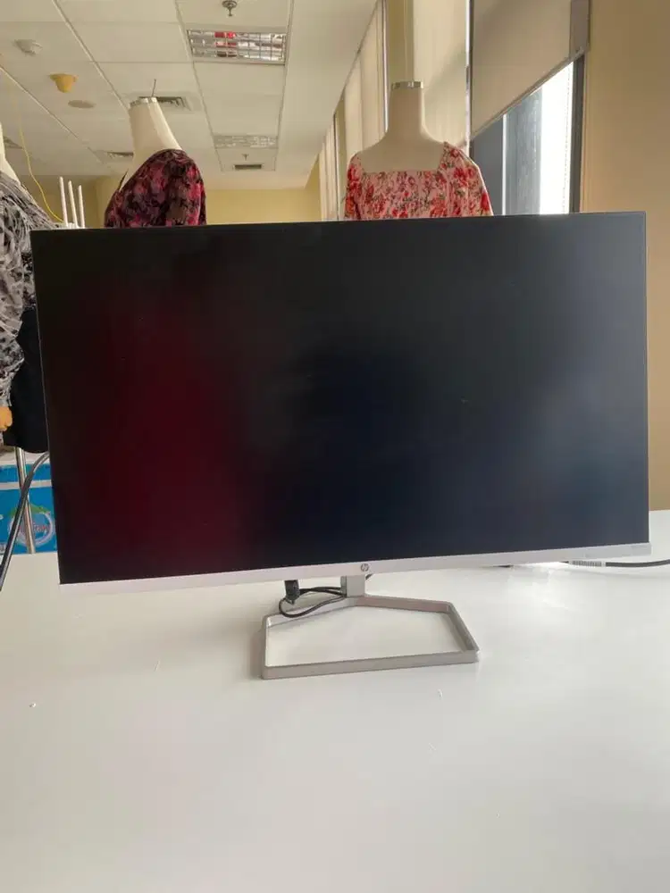 Monitor LED HP 27FWA 27 IPS / Monitor with Audio. Baru dipakai 6bulan