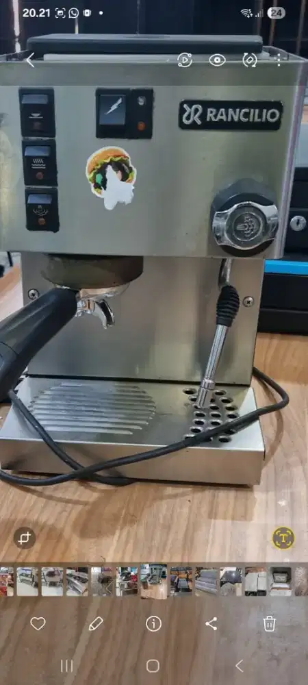 Mesin kopi ekspresso semi otomatis