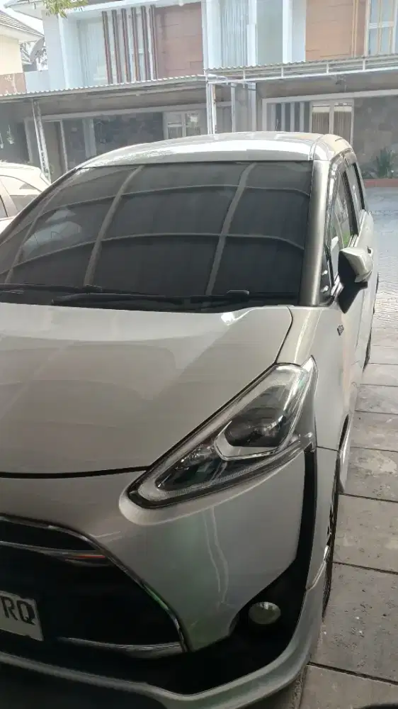 Toyota Sienta Matic Q Thn 2017