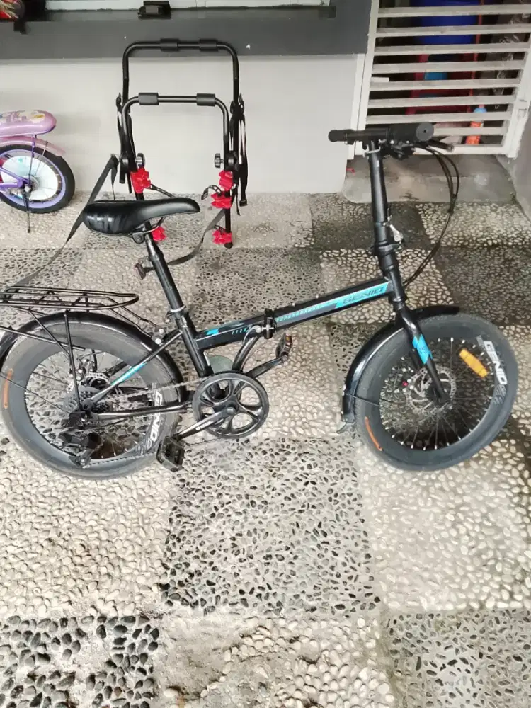 Sepeda lipat genio