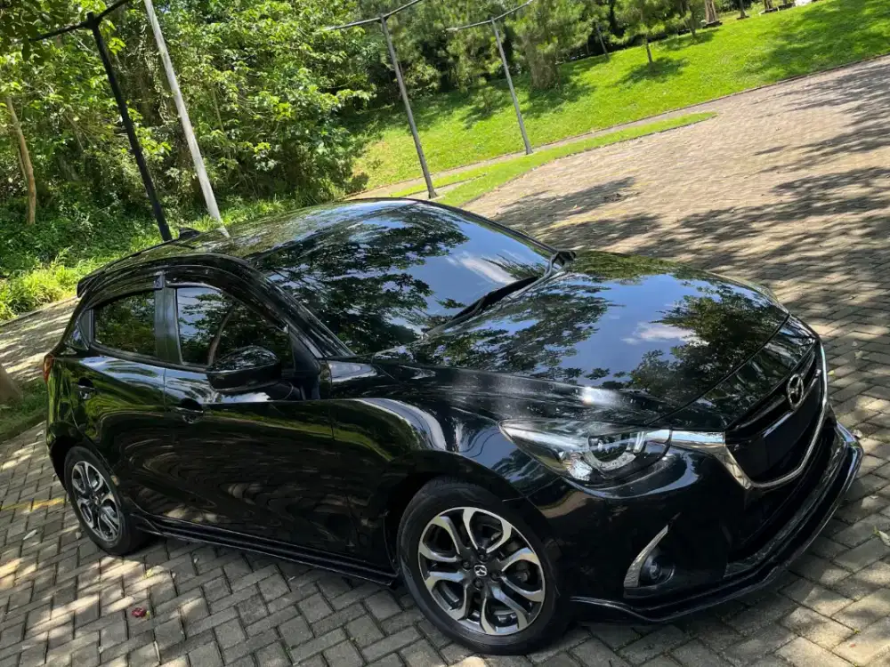 DP 1Jt‼️MAZDA2 R AT FULL VAR LOW KM 2019