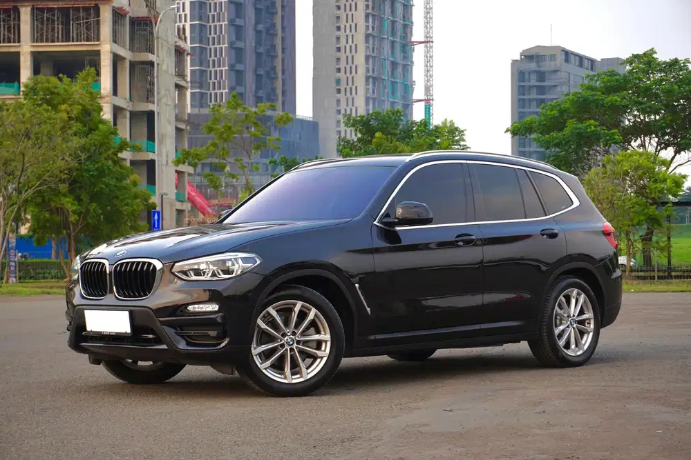 BMW X3 G01 sDrive20i B48 2019 Hitam Mulus Terawat DP Ringan