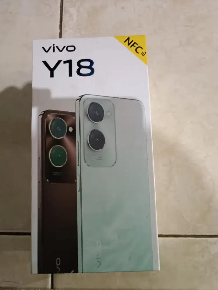 Hp Vivo y18 coklat batik 4/64