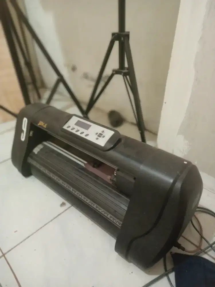 Mesin Cutting Stiker Polyflex