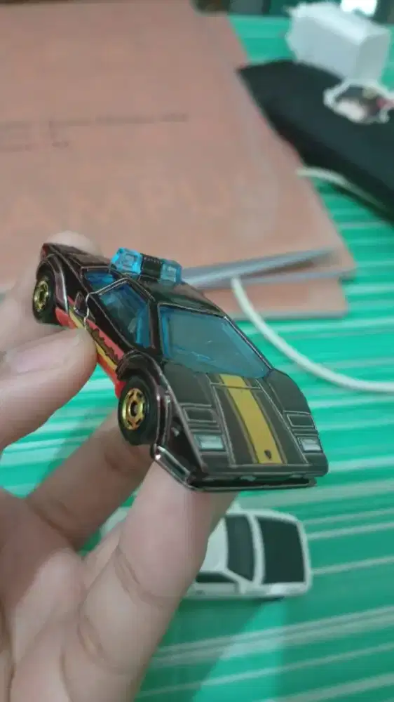 Hotwheels Lamborghini Countach Hot Ones