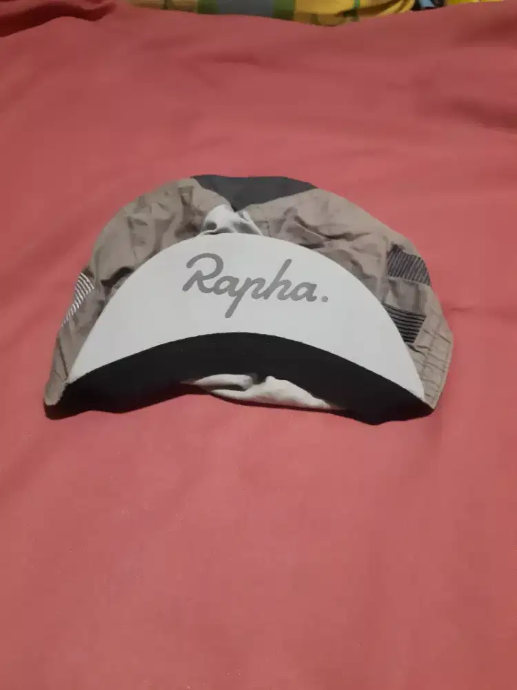 Topi joging dan heking