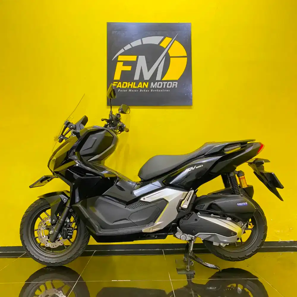 Cash Kredit DP Ringan Honda ADV 160 Tahun 2025 Km low