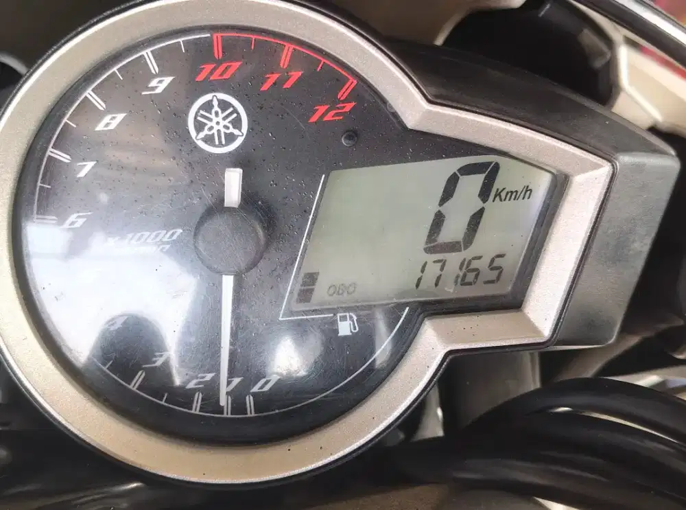 New Vixion Lightning KM Low