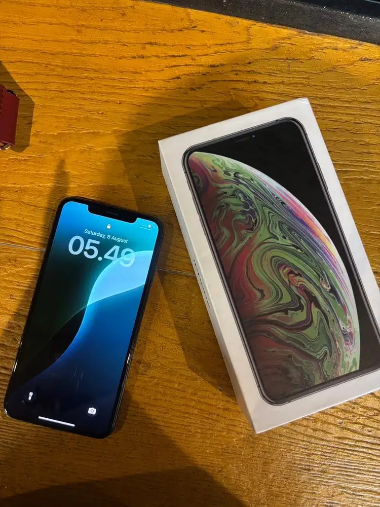 Preloved Iphone XS Max 512 GB kondisi mulus no minus beli di ibox