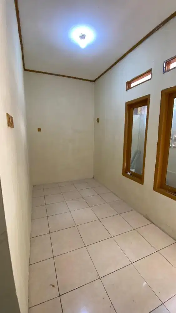 Dijual Murah Rumah LT 51 mtr di Cipayung Depok