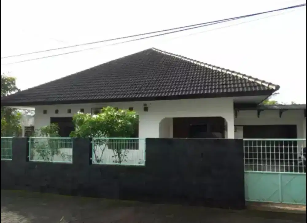 DIJUAL RUMAH HUNIAN LUAS DAN NYAMAN – SLEMAN, YOGYAKARTA