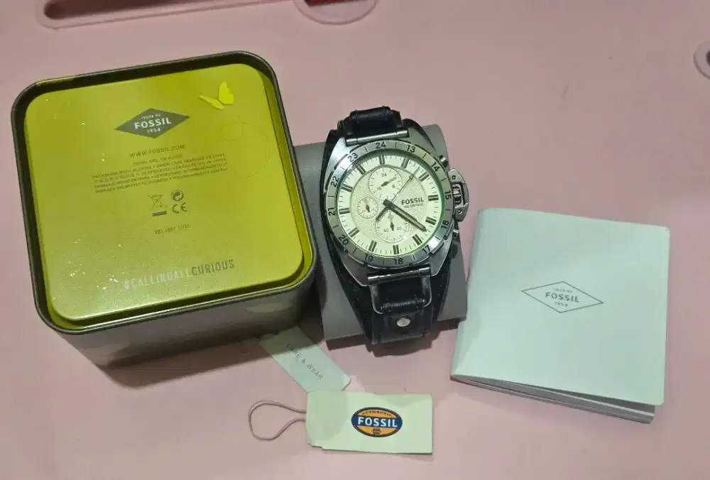 Fossil Breaker CH3004