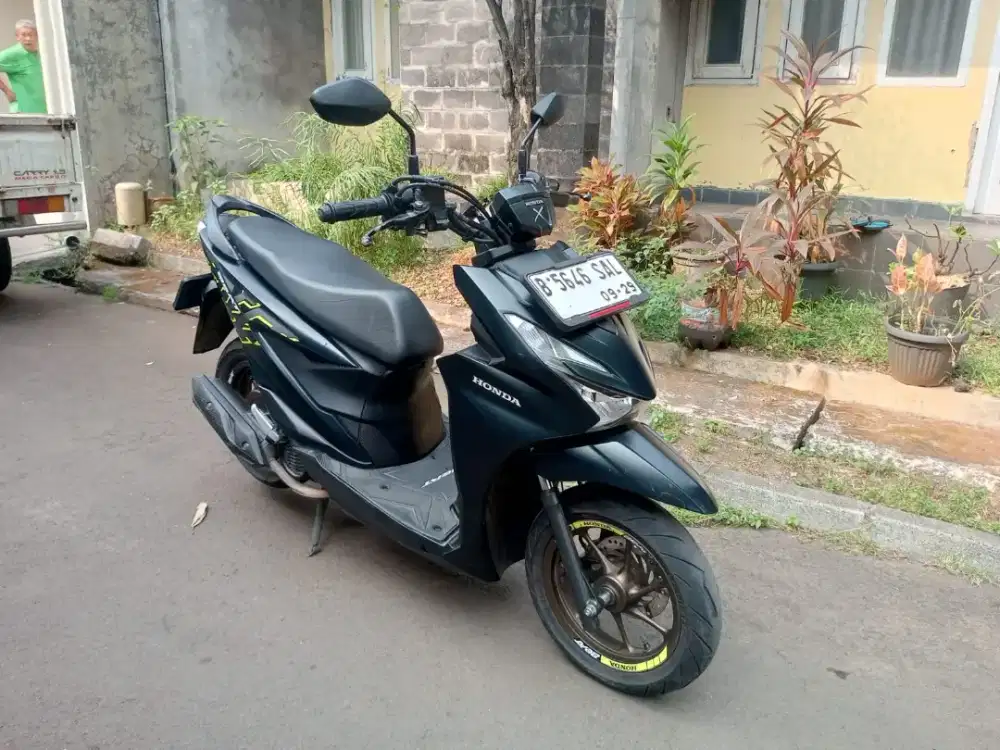 Honda beat stret thn 2024 pajak on plat B dki selatan