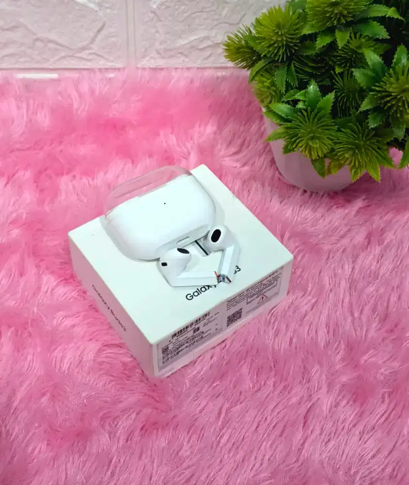 Galaxy Buds 3 Putih Bening Lengkap