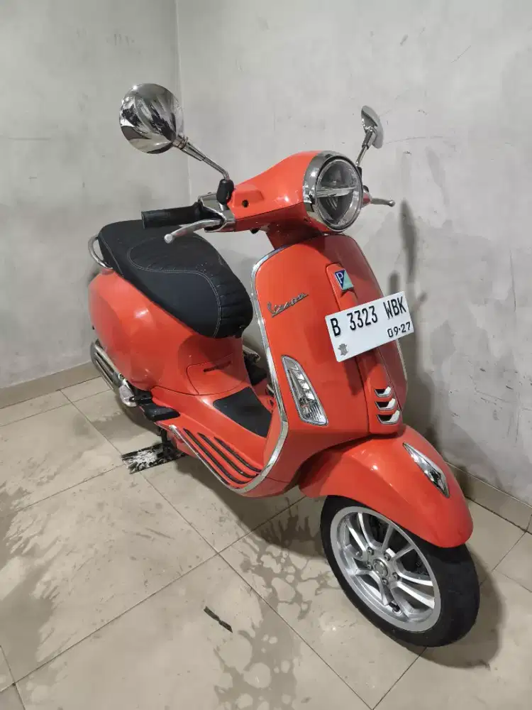 Piaggio Vespa Primavera ABS tahun 2022