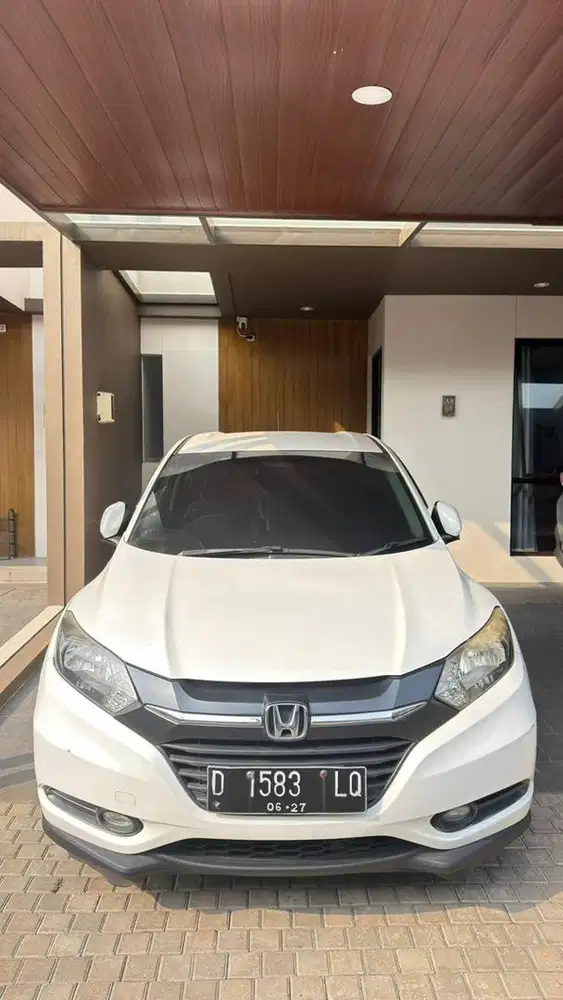 Honda HR-V 1.5 E CVT 2017 Putih | Pajak Panjang Juni 2027
