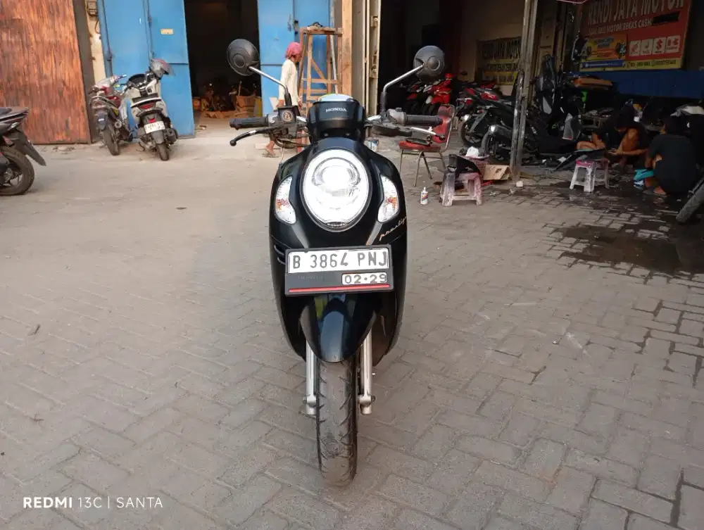 Honda Scoopy Tahun 2024 surat komplit