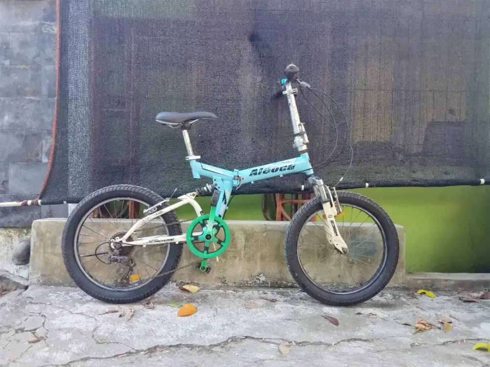 Sepeda lipat full suspensi ring 20
