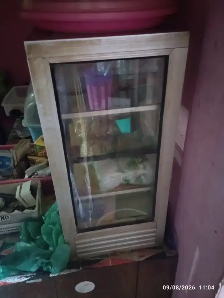 Etalase kaca Roko/ buah