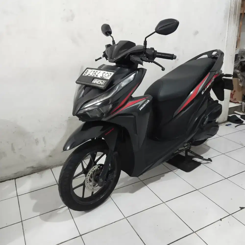Honda Vario 125 New 2018 Orisinil Lengkap Bagus Mesin Aluss