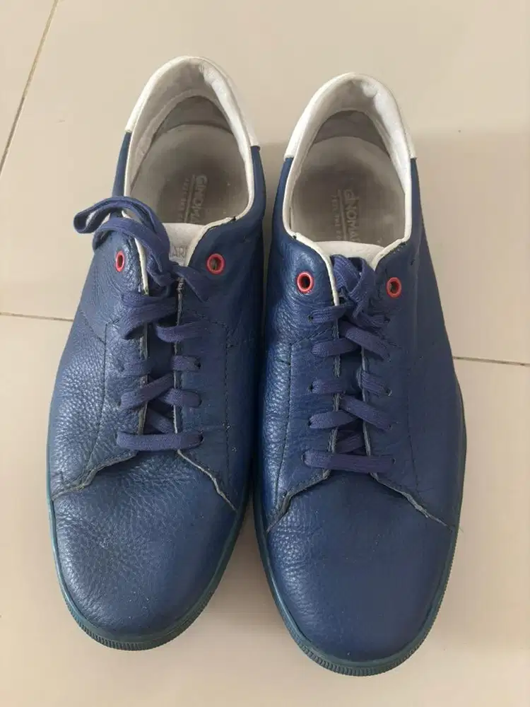 Preloved sepatu laki laki ginomariani