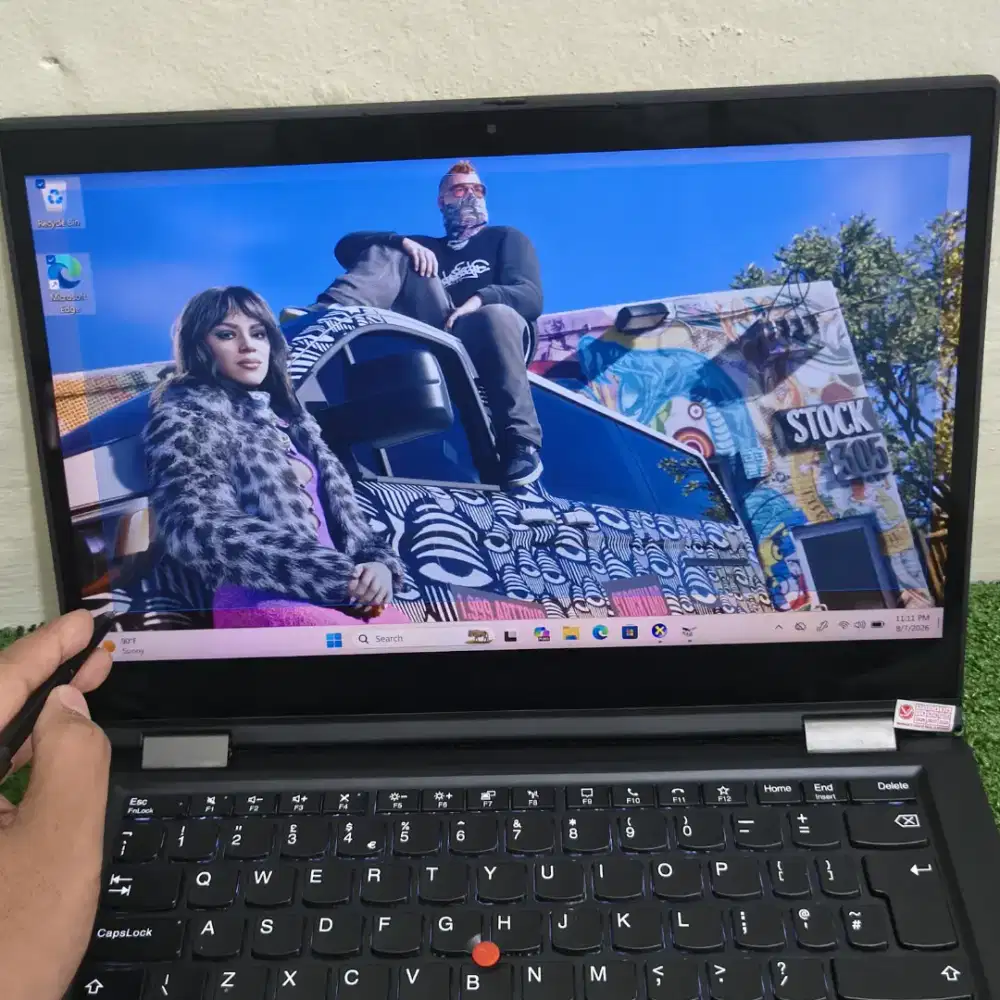 Laptop Lipat Lenovo Thinkpad Yoga i5 Gen10 Ram 16/256 Full HD
