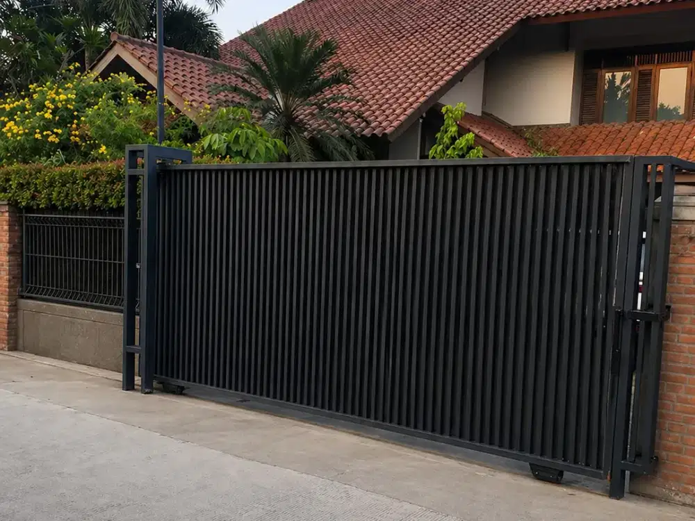 Dijual Rumah Besar Cantik Terawat 2 Lantai Dilengkapi Fasilitas Kitchen Set Lokasi Strategis Dekat Akses Tol di Pondok Aren Ja 18324