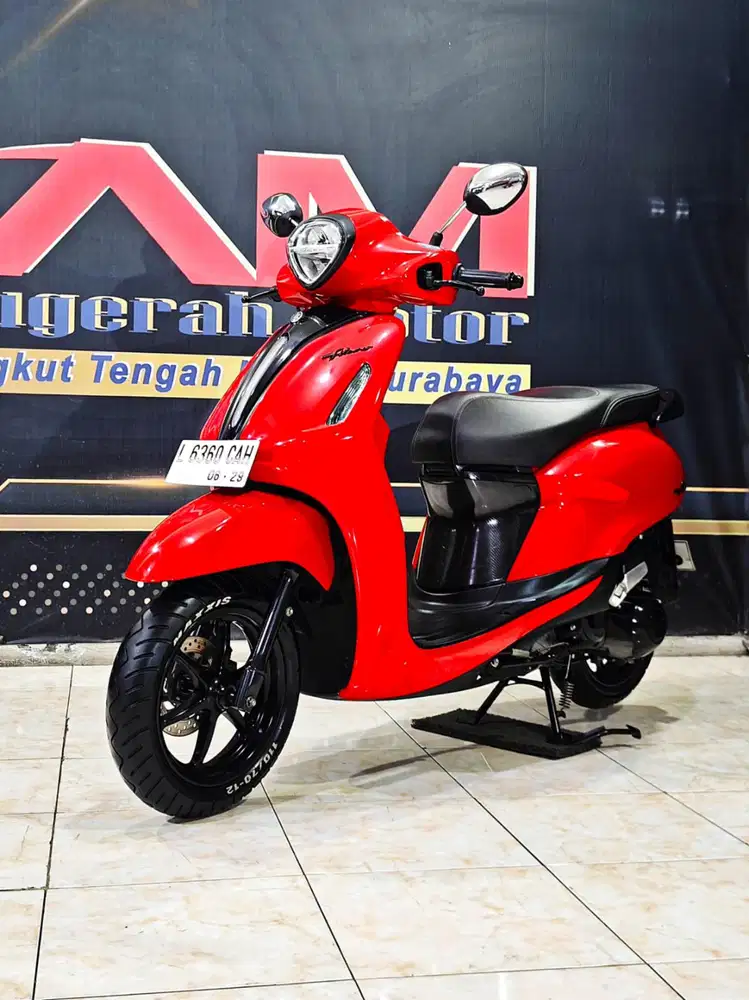Yamaha Grand Filano 125 Hybrid connected TH 2024