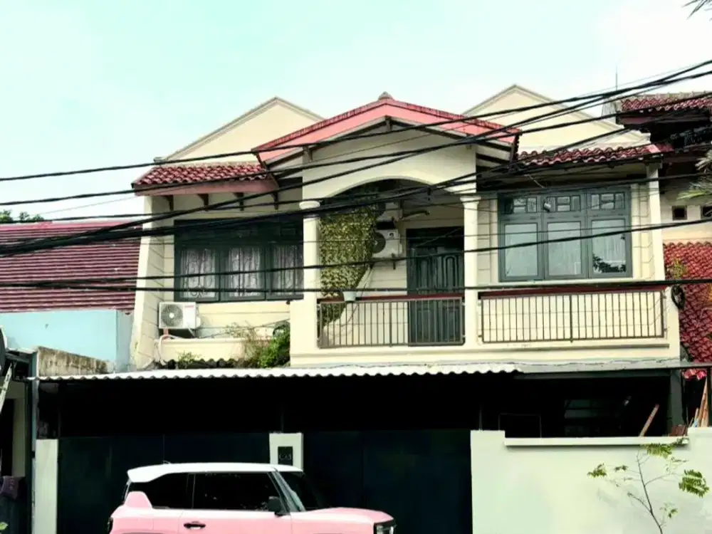 Dijual Rumah 2 Lantai Siap Huni Lokasi Strategis Dekat Akses Stasiun Pondok Ranji di Sektor 1 Bintaro Gb 18321