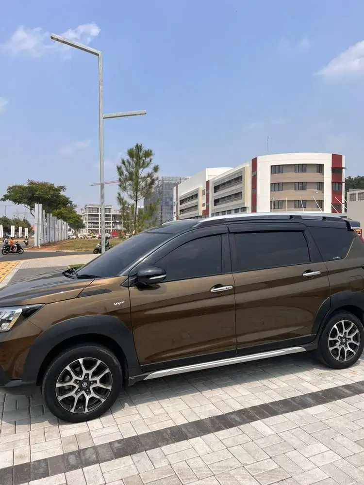 Suzuki XL7 2022 Bensin