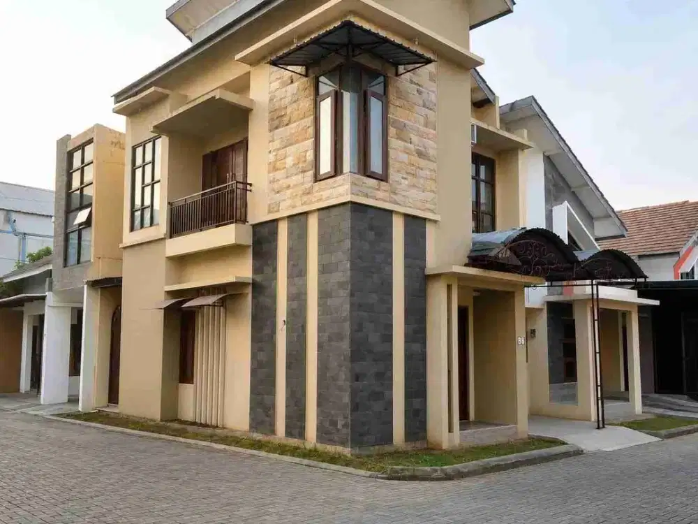 RUMAH MEWAH HARGA MURAH FULL FURNISH Di Ngabeyan Kartasura