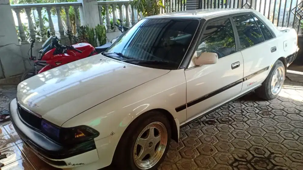Toyota corona 1990