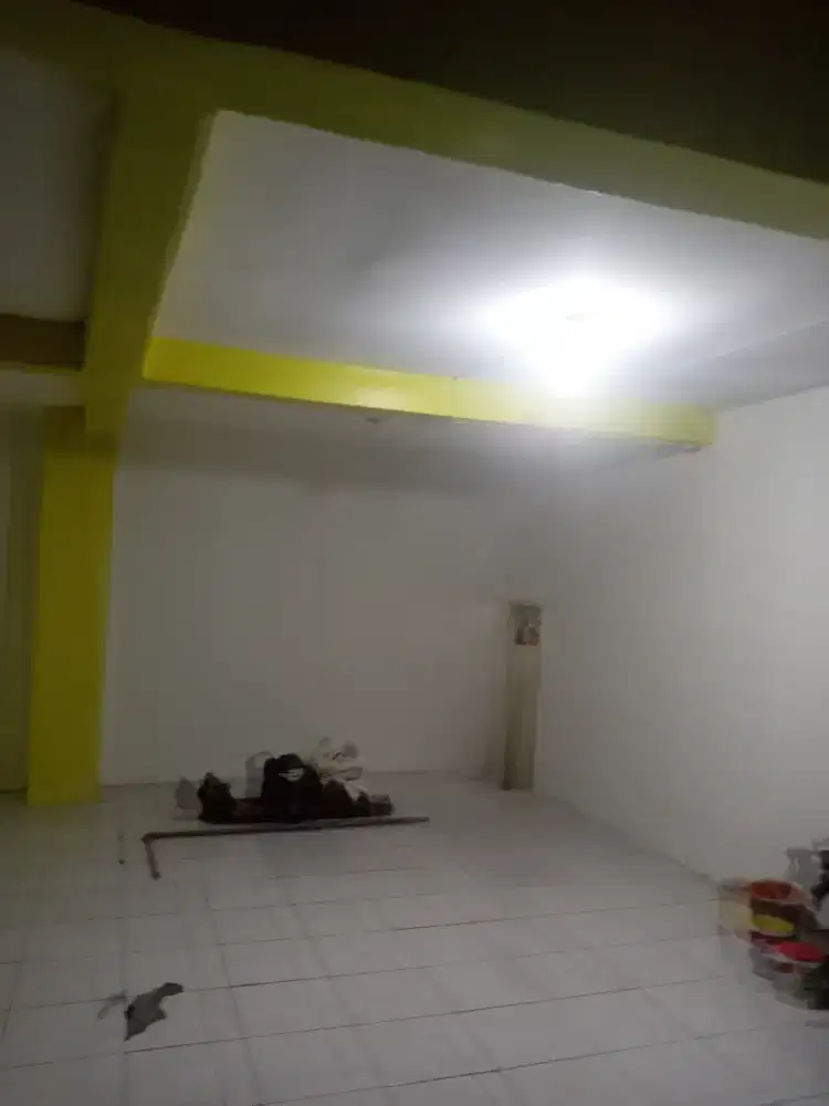 Tukang bangunan