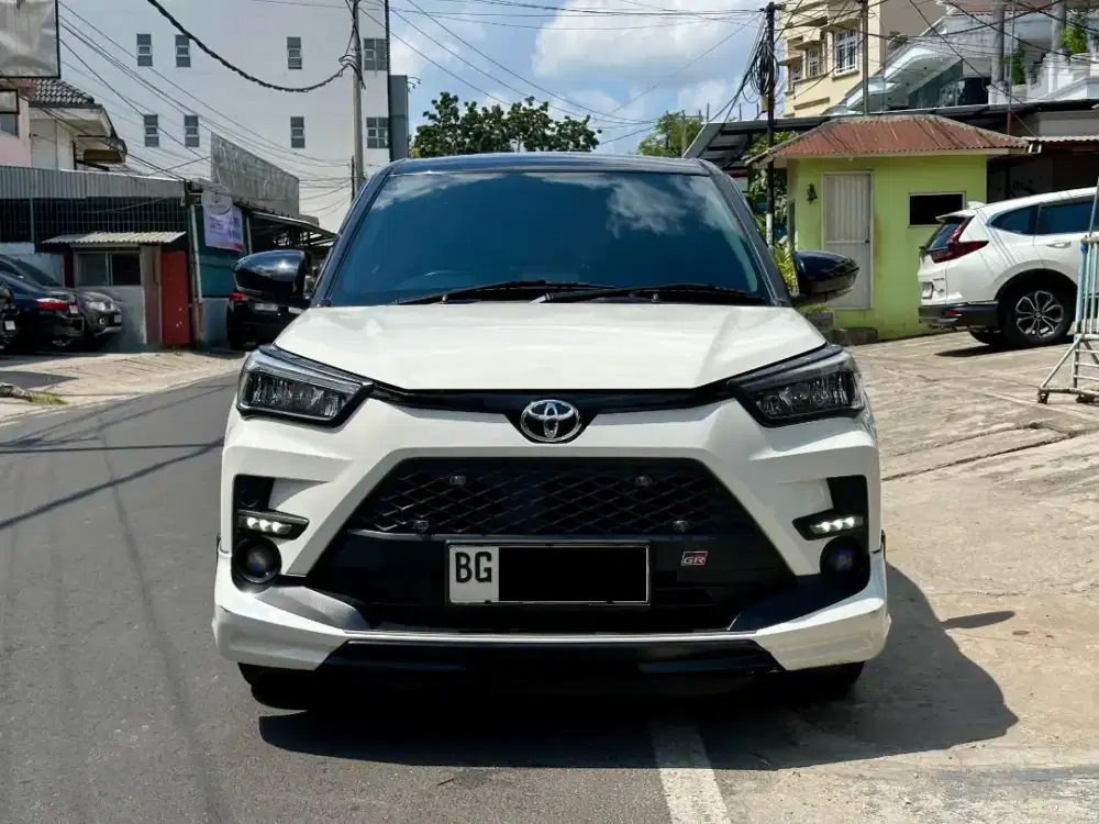 [KM 20rb] Toyota Raize 1.0 T GR Two Tone CVT 2024 / 2025 BG Palembang